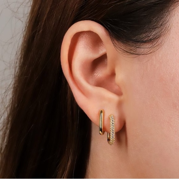 Rectangle Hoop Earrings - Picture 3 of 5